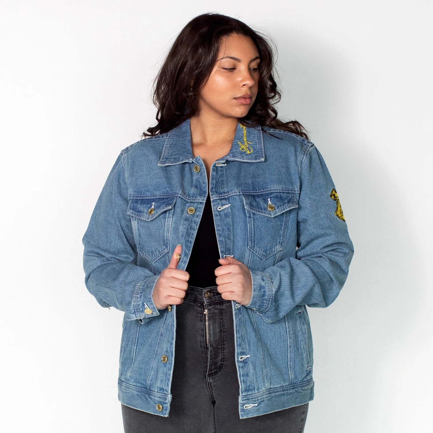 Harry Potter Hogwarts Denim Jacket - Cakeworthy 5 Harry Potter Hogwarts Denim Jacket - Cakeworthy - Image 3