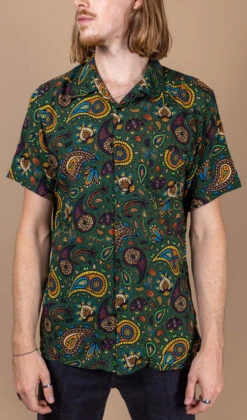 Forest Green Paisley Short Sleeve Shirt - Run & Fly -HELL BUNNY SHOP GREENPAISLEYSHIRT4 394x b25e82ef 5eff 4c3b 889a b66f20e7228b