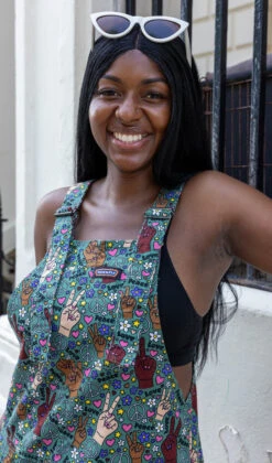 Peace And Love Dungarees - Run & Fly -HELL BUNNY SHOP PEACE5 590x c77308fb 78d3 4404 ad43 d2460be7071e