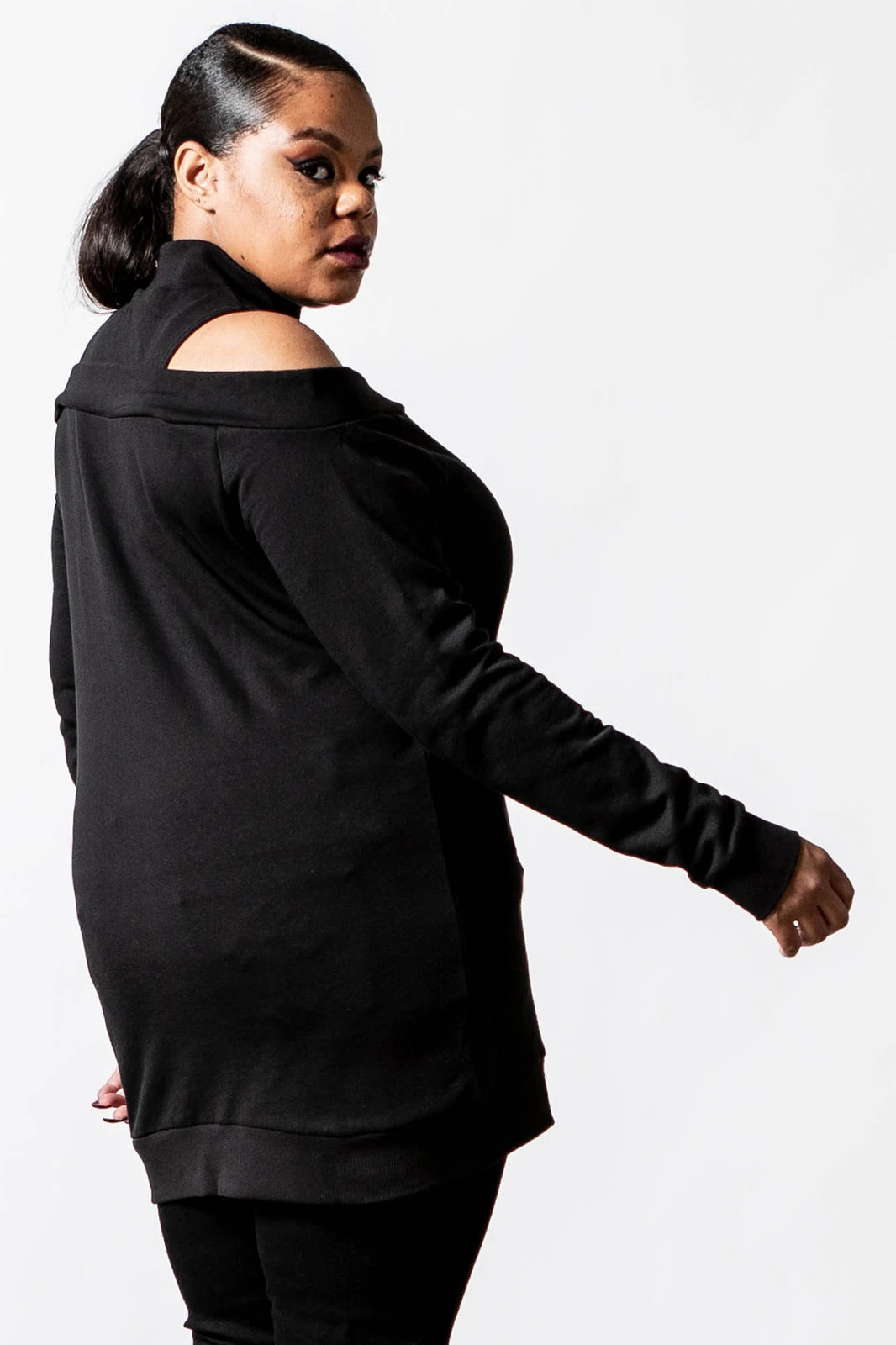 Thalia Sweater - Killstar (Last Available) 5 Thalia Sweater - Killstar (Last Available) - Image 3