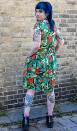 Orangutan Belted Stretch Tea Dress With Pockets - Run & Fly -HELL BUNNY SHOP orangedress7 590x ba5cd3c5 09a3 4662 a93b 0c8d59fb98b8