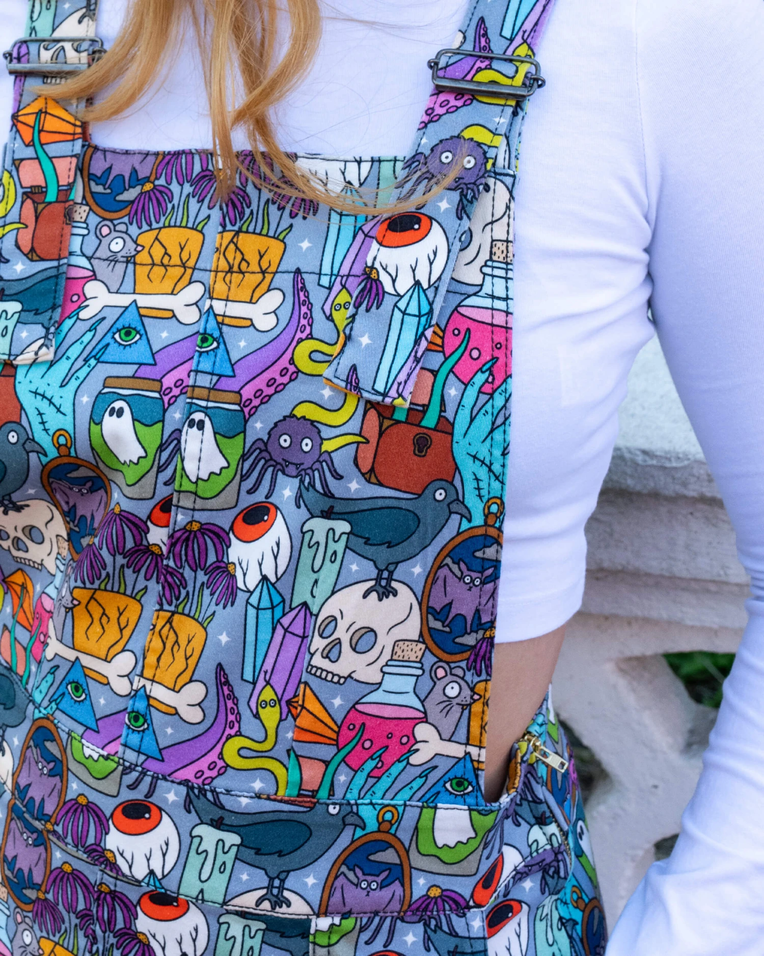 Spooky Stuff Stretch Twill Pinafore Dress - Run & Fly 6 Spooky Stuff Stretch Twill Pinafore Dress - Run & Fly - Image 4