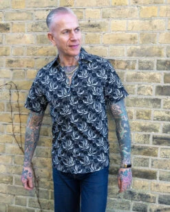 Checkerboard Swallow Short Sleeve Shirt - Run & Fly -HELL BUNNY SHOP swallow7