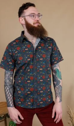 Retro Old School Tattoo Print Short Sleeve Shirt - Run & Fly